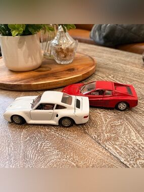 Die-Cast Sports Car Toy Set - White & Red Kids Vehicles